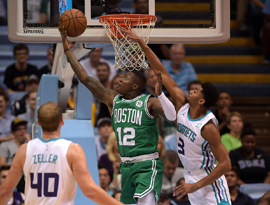 西甲赛程吃紧；夏洛特黄蜂赛前门线救险；态度坚定；心理建设被强调